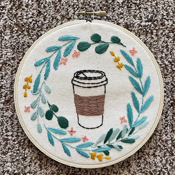 Needlepoint Starbucks Hoop Wall art set - Picture 3 of 3